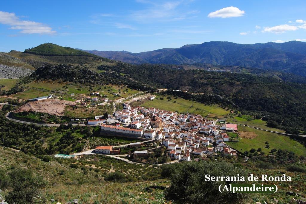 Cruzchiquita Villa Alpandeire ภายนอก รูปภาพ
