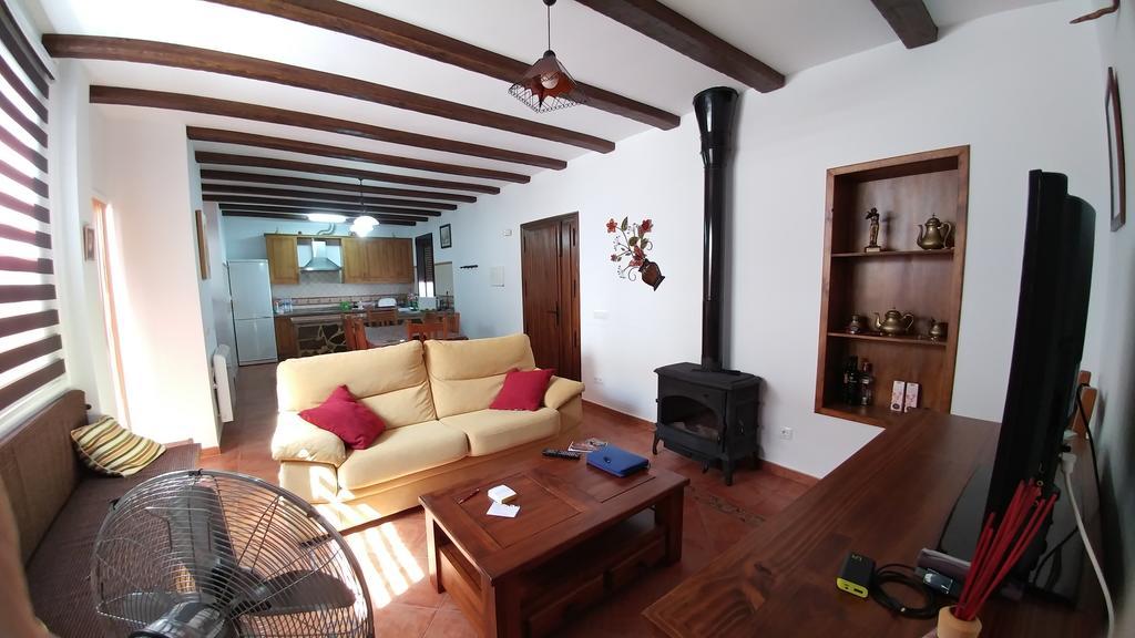 Cruzchiquita Villa Alpandeire ภายนอก รูปภาพ